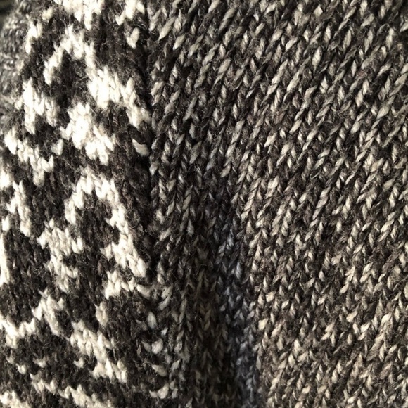 Bisou Bisou Short Sleeve Cardigan Snap Front Size M - Picture 7 of 8